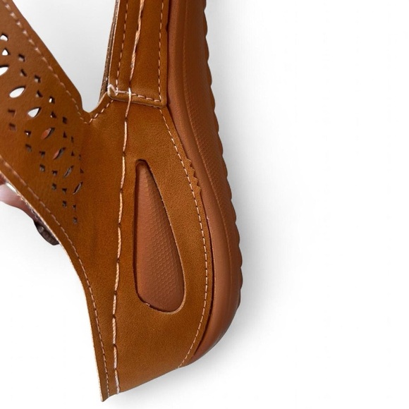 Casual Strappy Platform Sandals | Size 42 (approx Women’s 9-9.5) - Picture 6 of 8